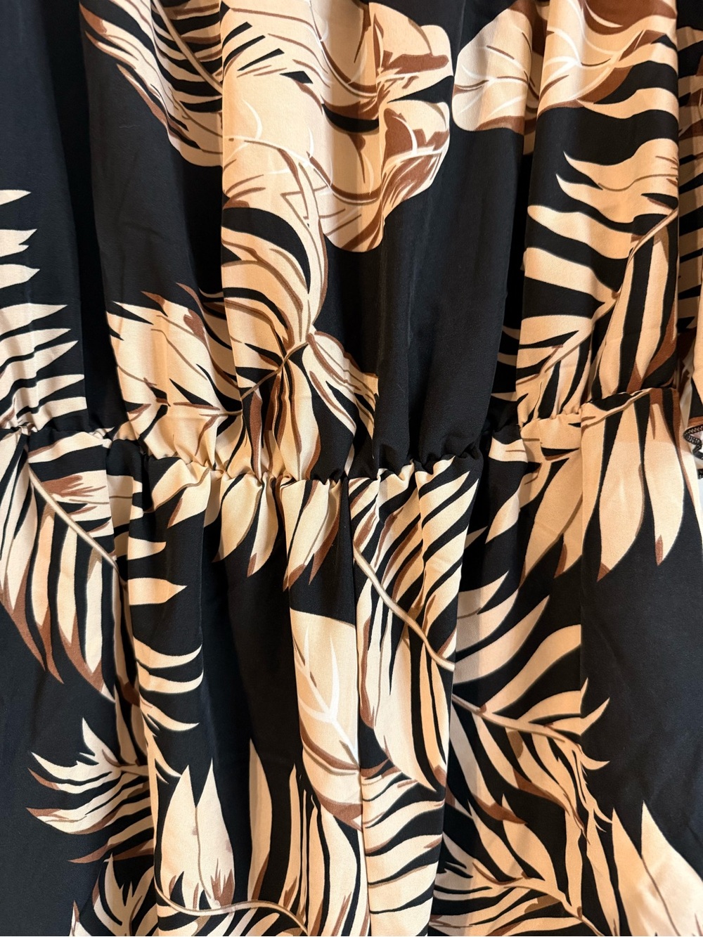 Lizzie’s Boutique Off-Shoulder Black and Beige Tropical Print Romper - Picture 6 of 13